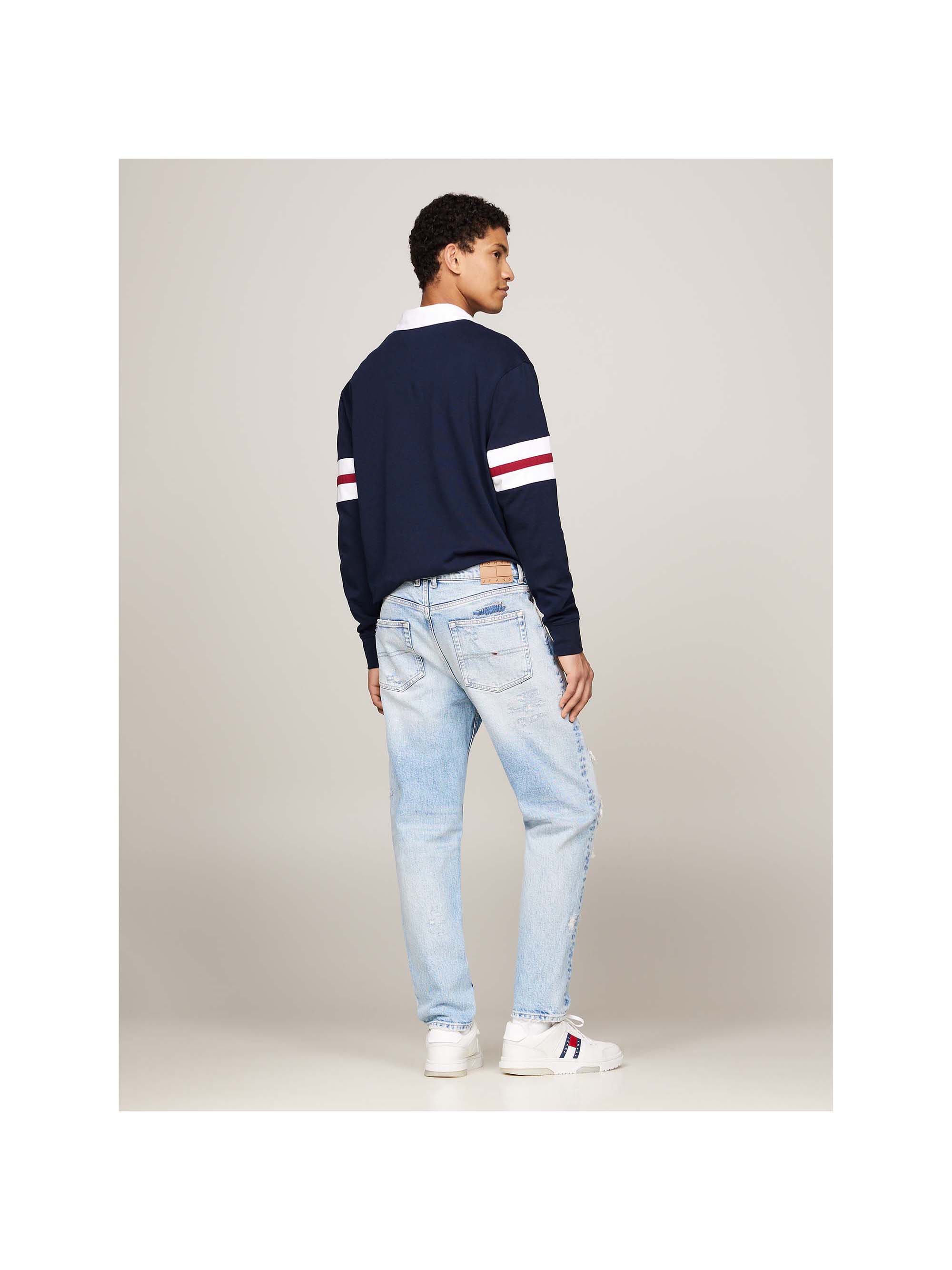 imagem de Jeans Tommy Jeans Isaac Rlxd Tprd Ch713